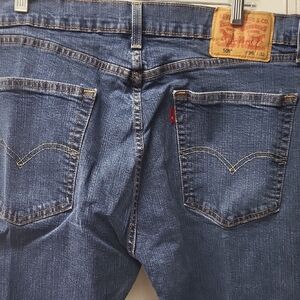 Levi's 505 Regular Fit Men's Jeans in Blue. 36x32